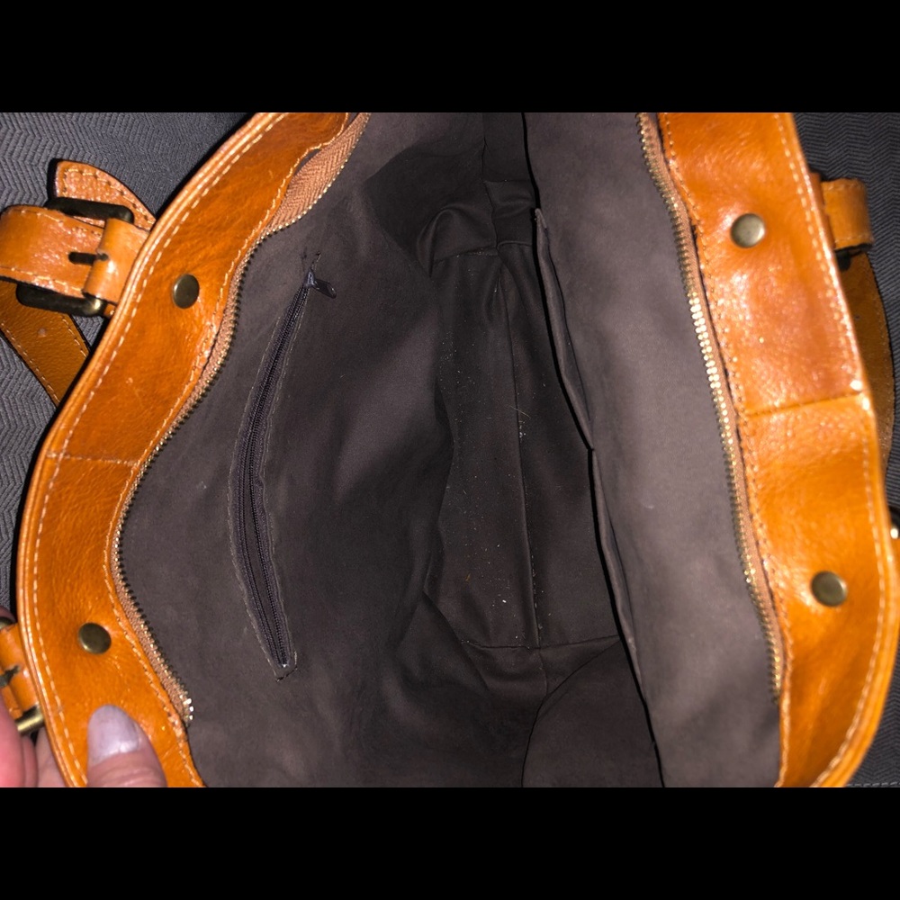 Pratesi Rosano Genuine Leather Shoulder Bag - Convertible To Backpack, Made In Italy